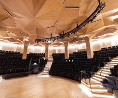 Αμφιθέατρο 984